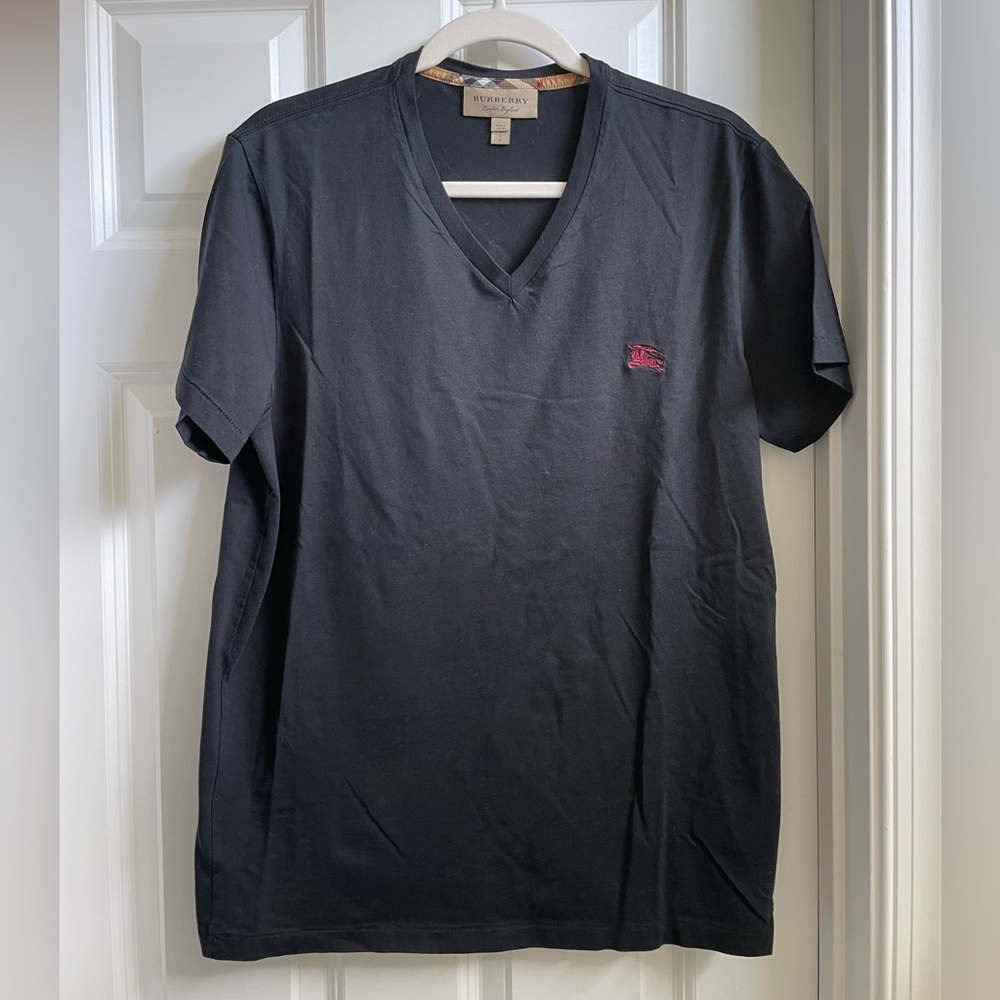 Men’s Burberry V-Neck T-shirt